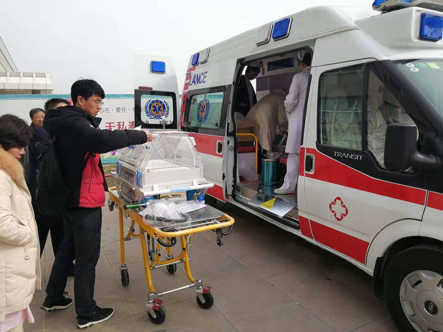 宁波救护车转院
